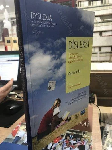 DİSLEKSİ - EBEVEYNLER VE YARDIM EDENLER İÇİN KAPSAMLI BİR KILAVUZ - İKİNCİ BASIMDAN ÇEVİRİ ürün görseli