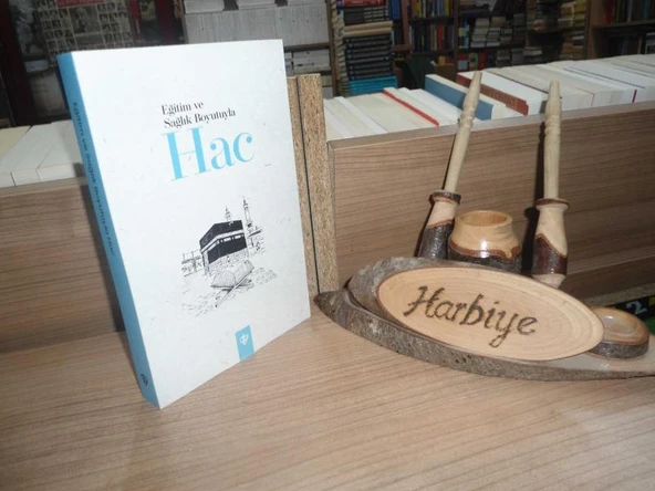EĞİTİM VE SAĞLIK BOYUTUYLA HAC ürün görseli 1