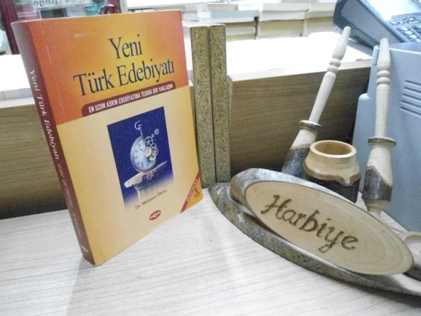 YENİ TÜRK EDEBİYATI - EN UZUN ASRIN EDEBİYATINA TEORİK BİR YAKLAŞIM ürün görseli