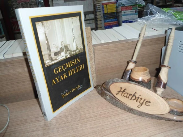 GEÇMİŞİN AYAK İZLERİ - PROF. DR. TOKER DERELİ'NİN ANILARI ürün görseli