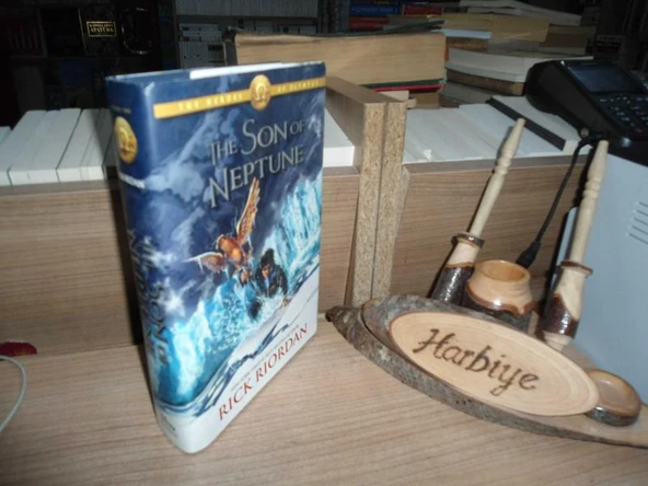 THE SON OF NEPTUNE - THE HEROES OF OLYMPUS BOOK TWO / CİLTLİ, ŞÖMİZLİ ürün görseli