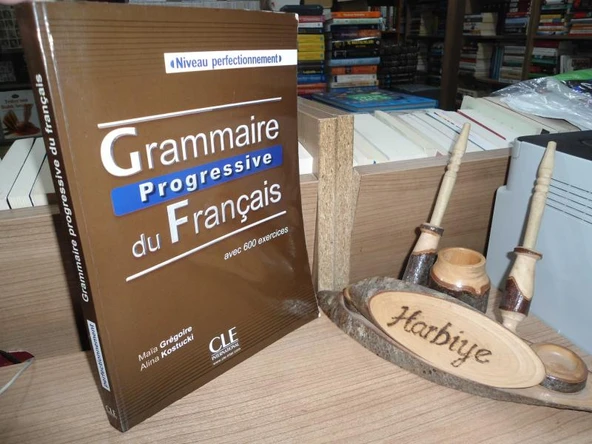 GRAMMAIRE PROGRESSIVE DU FRANCAIS - AVEC 600 EXERCISES ürün görseli