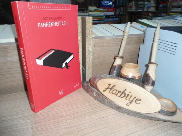 FAHRENHEIT 451 ürün görseli