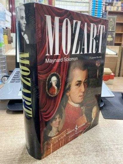 MOZART - DÜNYAYA YÖN VERENLER SERİSİ 36. KİTAP / CİLTLİ, ŞÖMİZLİ ürün görseli