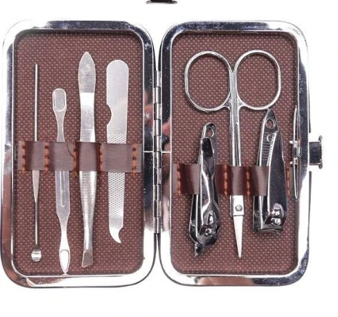 7 Parça Paslanmaz Çelik Manikür ve Pedikür Seti ürün görseli