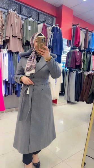 Kaşe Kürklü Düğmeli Kaban ürün görseli 1