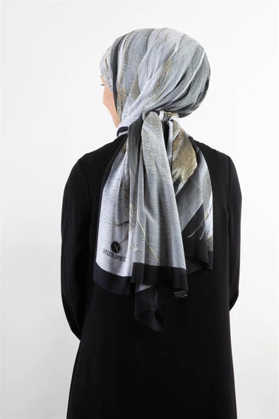 KREP ŞAL EFEKTLİ VE SOYUT DESENLİ SİYAH - GRİ RENKLİ 70X190 KIRIŞMAZ ŞAL İTAYLYAN DİKİŞLİ ürün görseli