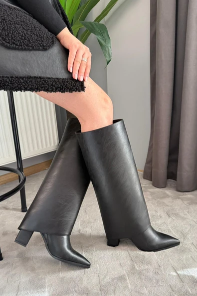 Kadın Kosvel Siyah Deri Tak Cıkar Detaylı Çizme - Resim 3