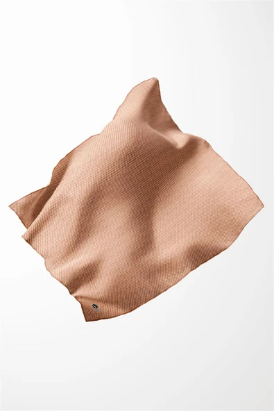 Twill Dokulu Düz Renk Desenli Somon Renkli 90x90 Eşarp (İpek İçermez) Kenar Dikiş Şekli El Dikişli - Resim 2