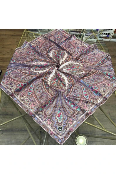 Kristal Şal Desenli Gri Renkli 90x90 Dikim Şekli : El Dikişi Eşarp (İpek İçermez) - Resim 2