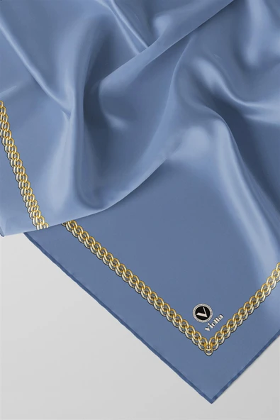 Twill Kenar Motifi Zincir Desenli Düz Bebe Mavisi Renkli 90x90 Dikim Şekli : El Dikişi Eşarp (İpek İçermez) - Resim 2