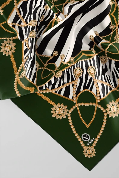 Twill Gold Detaylı Zebra Desenli Zümrüt Yeşili Renkli 90x90 Eşarp (İpek İçermez) Kenar Dikiş Şekli El Dikişli - Resim 2