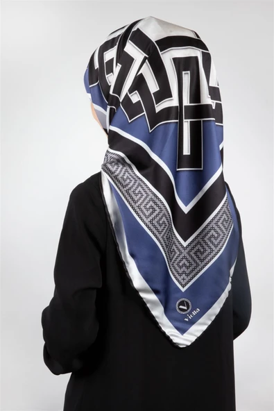 Twill Çizgili Sonsuzluk Düğümü Desenli İndigo Renkli 90x90 Eşarp (İpek İçermez) ürün görseli