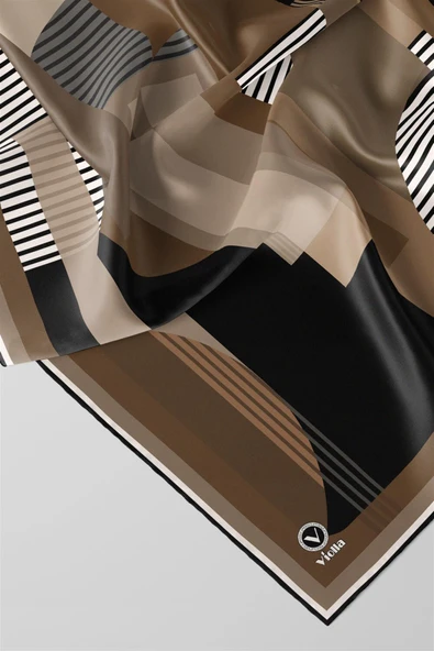 Twill Çizgili Ve Geometrik Desenli Bej Renkli 90x90 Eşarp (İpek İçermez) Kenar Dikiş Şekli El Dikişli - Resim 2
