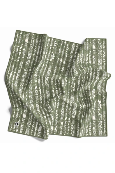 Twill Batik Şal Desenli Haki Renkli 90x90 Eşarp (İpek İçermez) Kenar Dikiş Şekli El Dikişli ürün görseli