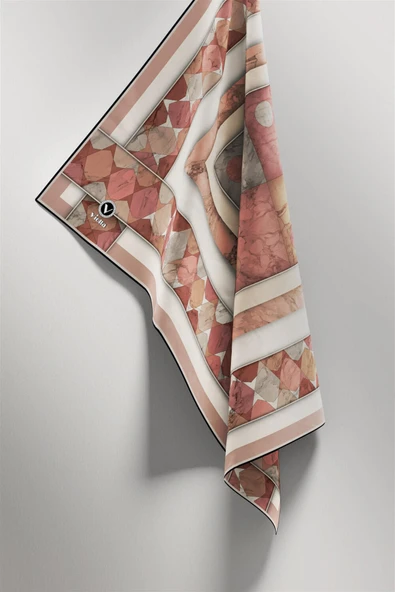 Twill Geometrik Mermer Desenli Somon Renkli 90x90 Eşarp (İpek İçermez) Kenar Dikiş Şekli El Dikişli - Resim 4