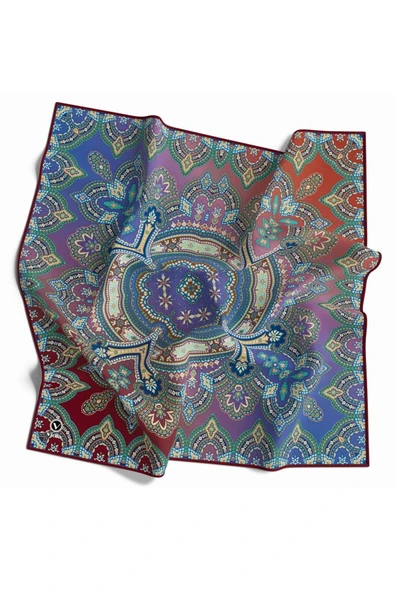 Kristal Şal Desenli Bordo Renkli 90x90 Dikim Şekli : El Dikişi Eşarp (İpek İçermez) ürün görseli