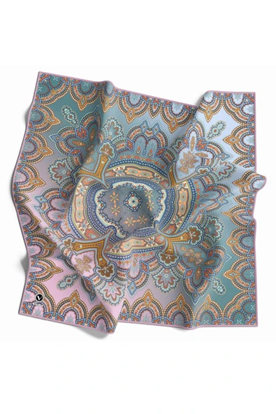 Kristal Şal Desenli Pembe Renkli 90x90 Dikim Şekli : El Dikişi Eşarp (İpek İçermez) ürün görseli