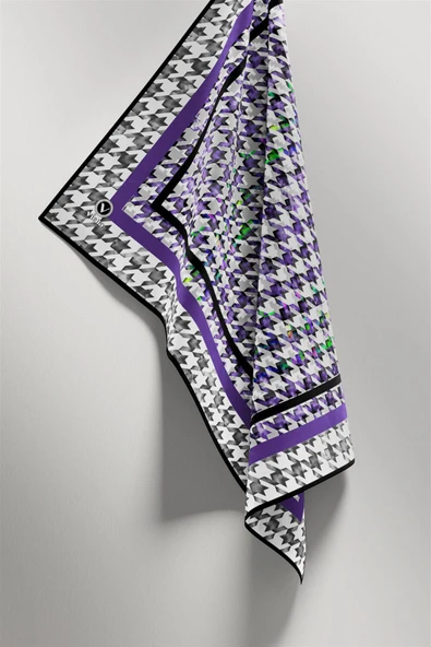 Twill Kazayağı Desenli Mor Renkli 90x90 Eşarp (İpek İçermez) Kenar Dikiş Şekli El Dikişli - Resim 4