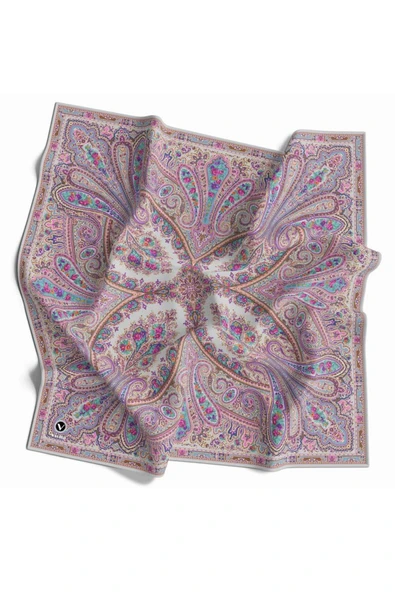 Kristal Şal Desenli Gri Renkli 90x90 Dikim Şekli : El Dikişi Eşarp (İpek İçermez) ürün görseli