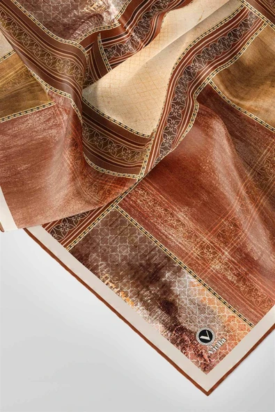 Twill Dokulu Ve Geometrik Desenli Taba Renkli 90x90 Eşarp (İpek İçermez) Dikim Şekli : El Dikişi - Resim 3