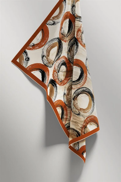 Twill Geometrik Fırça Darbesi Desenli Taba Renkli 90x90 Eşarp (İpek İçermez) Kenar Dikiş Şekli El Dikişli - Resim 3