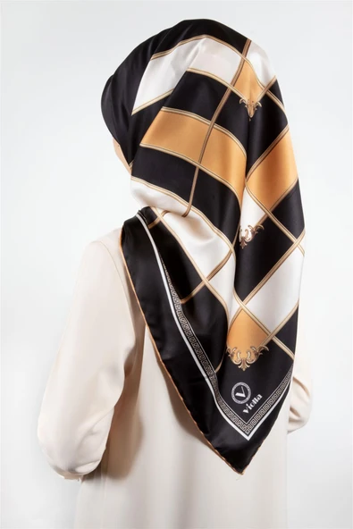 Twill Gold Detaylı Kareli Desenli Sarı Renkli 90x90 Eşarp (İpek İçermez) Kenar Dikiş Şekli El Dikişli ürün görseli