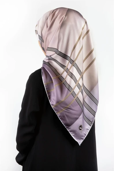 Twill Geometrik Desenli Bej Renkli 90x90 Eşarp (İpek İçermez) Kenar Dikiş Şekli El Dikişli ürün görseli 1