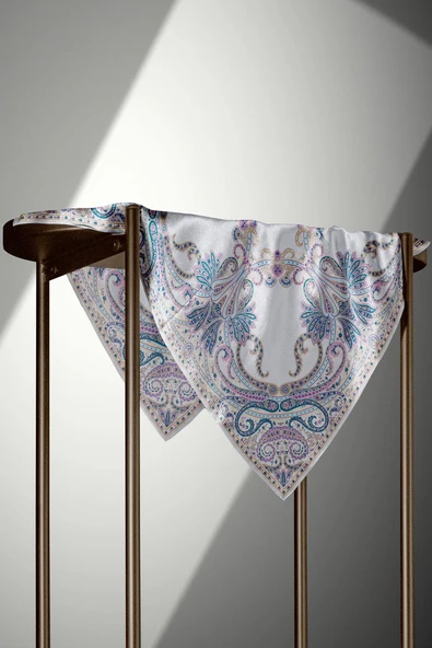 %100 Twill İpek Şal Desenli Gri Renkli 90x90 Eşarp Dikim Şekli : El Dikişi - Resim 5