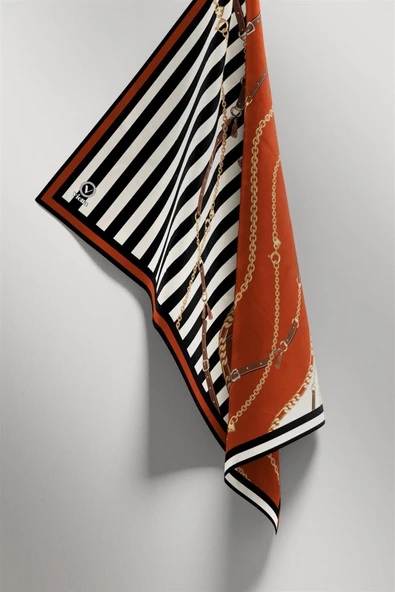 Twill Çizgili Zincir ve Kemer Desenli Taba Renkli 90x90 Eşarp (İpek İçermez) Kenar Dikiş Şekli El Dikişli - Resim 4