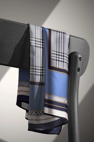 %100 Twill İpek Ekose Desenli İndigo Renkli 90x90 Eşarp Dikim Şekli : El Dikişi - Resim 4