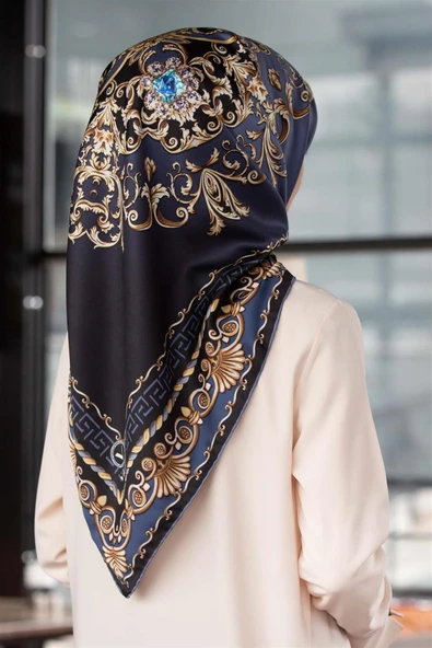 Twill Barok Desenli İndigo Renkli 90x90 Eşarp (İpek İçermez) Dikim Şekli : El Dikişi ürün görseli