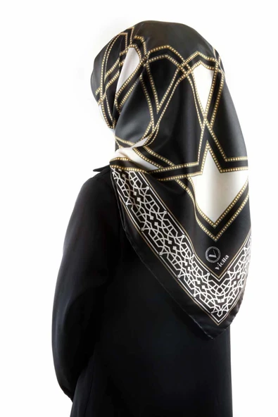 Twill Osmanlı Çini Desenli Füme Renkli 90x90 Eşarp (İpek İçermez)Kenar Dikiş Şekli El Dikişli ürün görseli 1