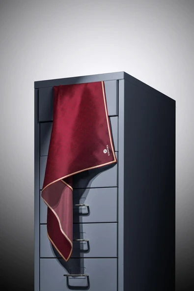 %100 Twill İpek Monogram Desenli Bordo Renkli 90x90 Eşarp Dikim Şekli : El Dikişi - Resim 5