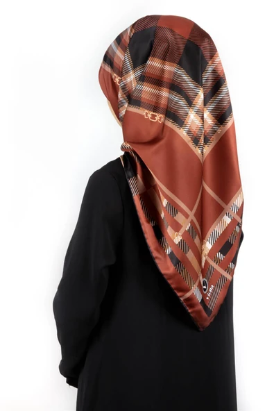 Twill Kemerli ve Ekose Desenli Taba Renkli 90x90 Eşarp (İpek İçermez)Kenar Dikiş Şekli El Dikişli ürün görseli