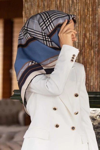 %100 Twill İpek Ekose Desenli İndigo Renkli 90x90 Eşarp Dikim Şekli : El Dikişi ürün görseli 1