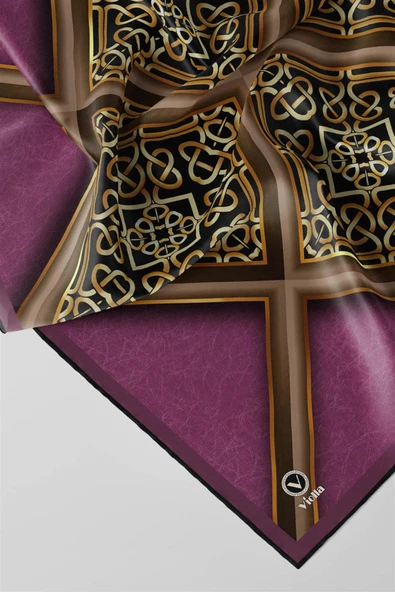 Twill Gold Çerçeveli Barok Desenli Mürdüm Renkli 90x90 Eşarp (İpek İçermez) Kenar Dikiş Şekli El Dikişli - Resim 3