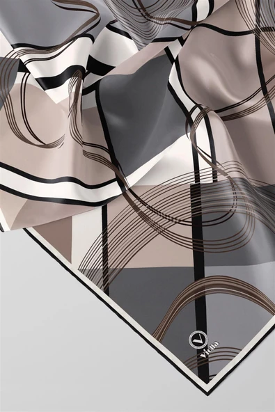 Twill Geometrik Desenli Gri - Bej Renkli 90x90 Eşarp (İpek İçermez) Dikim Şekli : El Dikişi - Resim 3