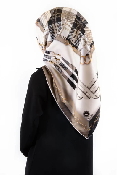 Twill Ekoseli Ve Zincir Desenli Bej Renkli 90x90 Eşarp (İpek İçermez) Dikim Şekli : El Dikişi ürün görseli