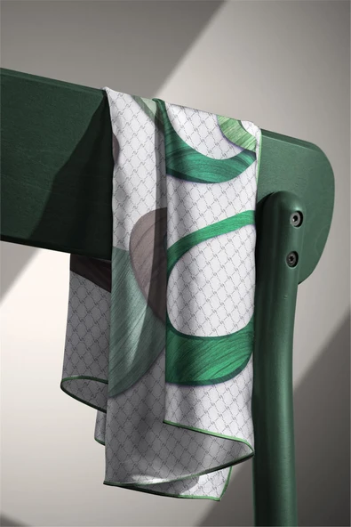 100% Twill Geometrik Halka Desenli Zümrüt Yeşili - Kahverengi  Renkli 90x90 Dikim Şekli : El Dikişi Eşarp - Resim 4