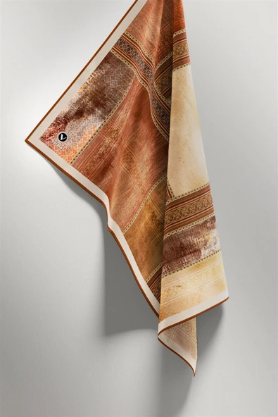 Twill Dokulu Ve Geometrik Desenli Taba Renkli 90x90 Eşarp (İpek İçermez) Dikim Şekli : El Dikişi - Resim 5