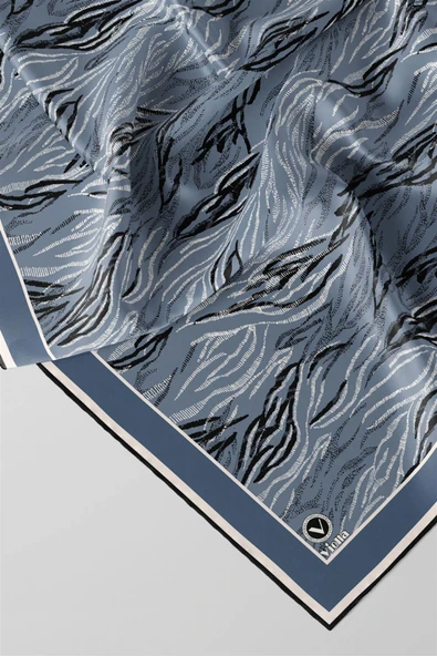 Twill Soyut Çizgi Desenli İndigo Renkli 90x90 Eşarp (İpek İçermez) Kenar Dikiş Şekli El Dikişli - Resim 2