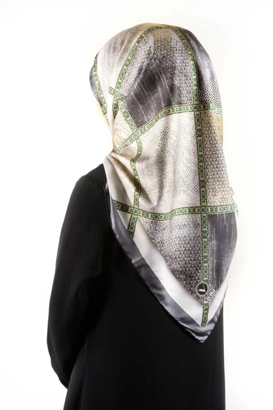 Twill Geometrik Desenli Gri Renkli 90x90 Eşarp (İpek İçermez) Kenar Dikiş Şekli El Dikişli ürün görseli 1