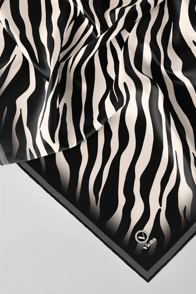 Twill Zebra Desenli Krem - Gri Renkli 90x90 Eşarp (İpek İçermez) Dikim Şekli : El Dikişi - Resim 2
