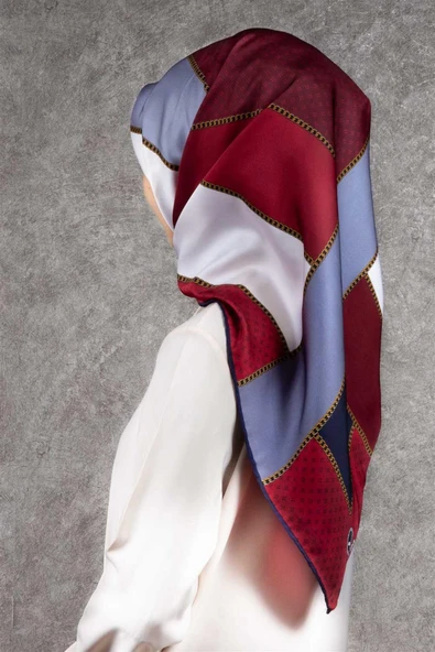 Twill Geometrik Desenli Bordo - Lacivert Renkli 90x90 Eşarp (İpek İçermez) Kenar Dikiş Şekli El Dikişli ürün görseli