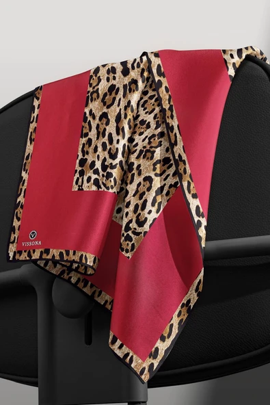 %100 Twill İpek Leopar Desenli Kırmızı Renkli 90x90 Eşarp Dikim Şekli : El Dikişi - Resim 5