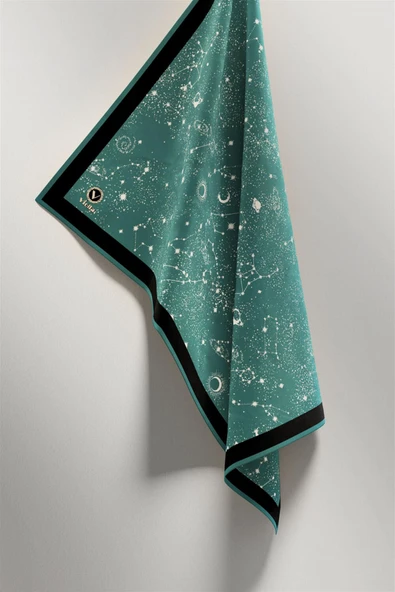 Twill Galaksi Desenli Petrol Yeşili Renkli 90x90 Eşarp (İpek İçermez) Kenar Dikiş Şekli El Dikişli - Resim 5