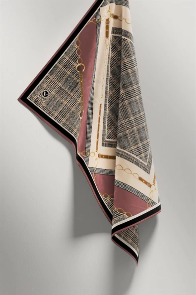 Twill Kemer ve Zincir Detaylı Ekose Desenli Gül Kurusu Renkli 90x90 Eşarp (İpek İçermez) Kenar Dikiş Şekli El Dikişli - Resim 5