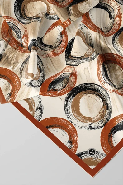 Twill Geometrik Fırça Darbesi Desenli Taba Renkli 90x90 Eşarp (İpek İçermez) Kenar Dikiş Şekli El Dikişli - Resim 4