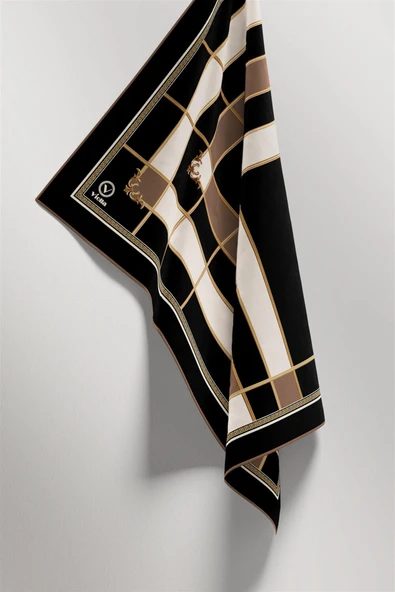 Twill Gold Detaylı Kareli Desenli Vizon Renkli 90x90 Eşarp (İpek İçermez) Kenar Dikiş Şekli El Dikişli - Resim 4